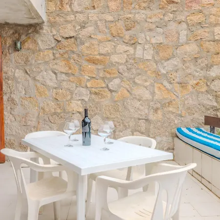 Terrace With Sea View - Pool, Parking And Ac דירה *